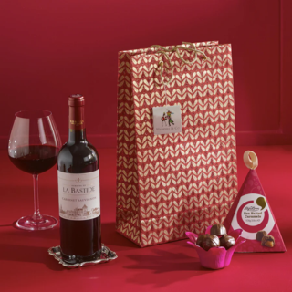 Red Wine & Chocolates Gift Bag
